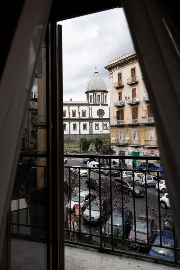 Affitta Camera Don Vittorio - Napoli Portacapuana ภายนอก รูปภาพ